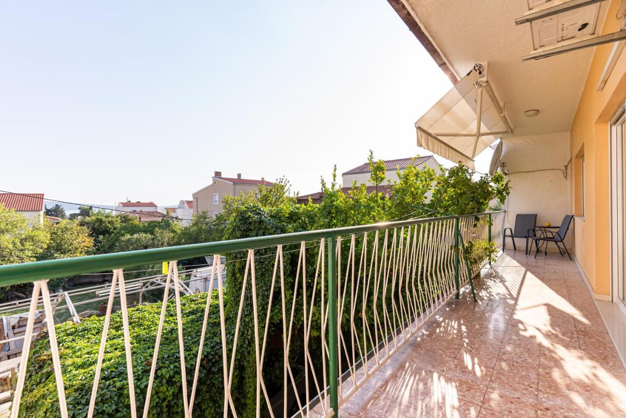 Apartment Luno Kastela Dış mekan fotoğraf