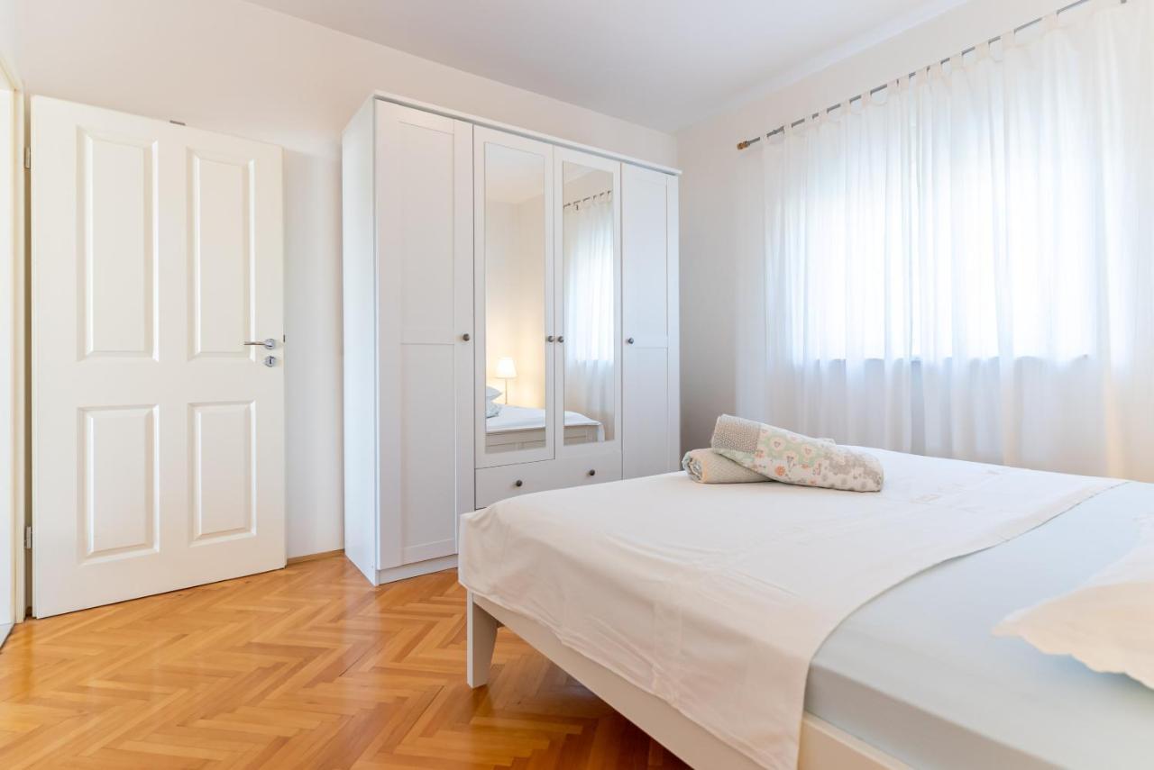 Apartment Luno Kastela Dış mekan fotoğraf